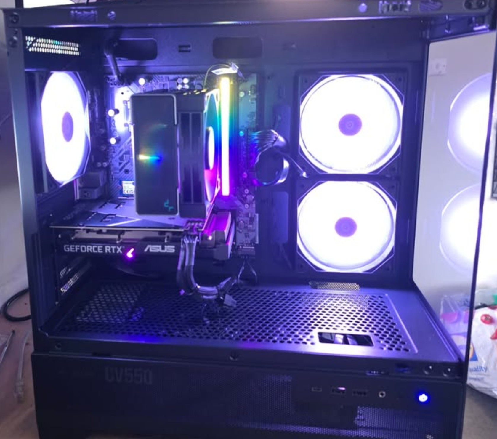 AMD Ryzen 6 Core Gaming PC